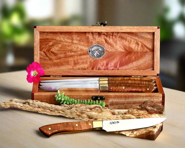 4-piece steak knife set classic design with clad finish  handmade by SalterFineCutlery luxury tableware from Hawaii