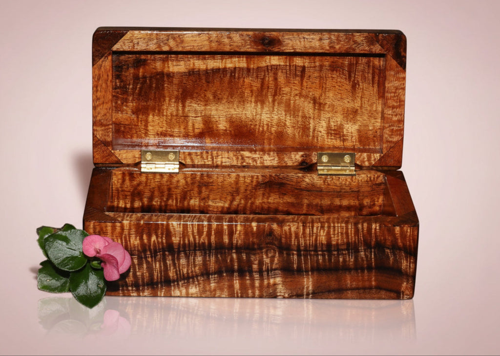 Beautiful small box to hold a special collectible or piece of jewelry handcrafted Hawaiian curly koa wood from SalterFineCutlery and custom woodworking