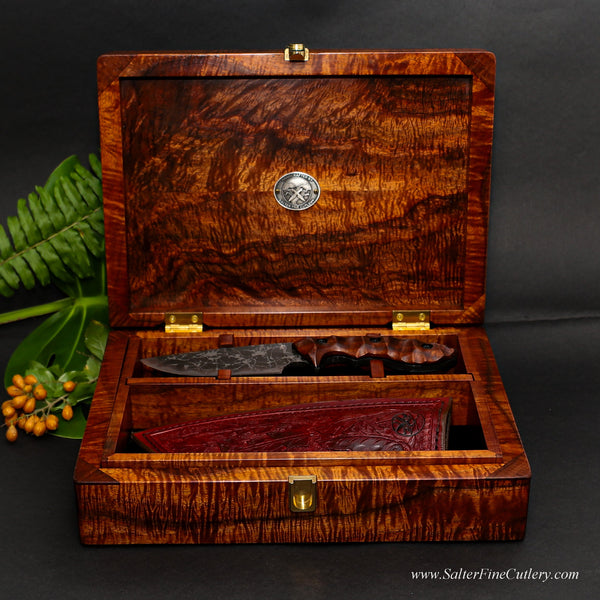collectible knife in presentaiotn box featuring 130mm knife with scalloped koa wood handle and amazing curly Hawaiian rare old-growth presentation box by SalterFineCutlery and custom woodworking