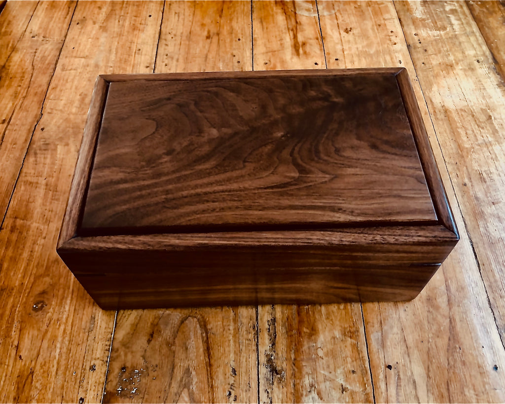 Dark walnut wood valet box lid detail handcrafted by SalterFineCutlery
