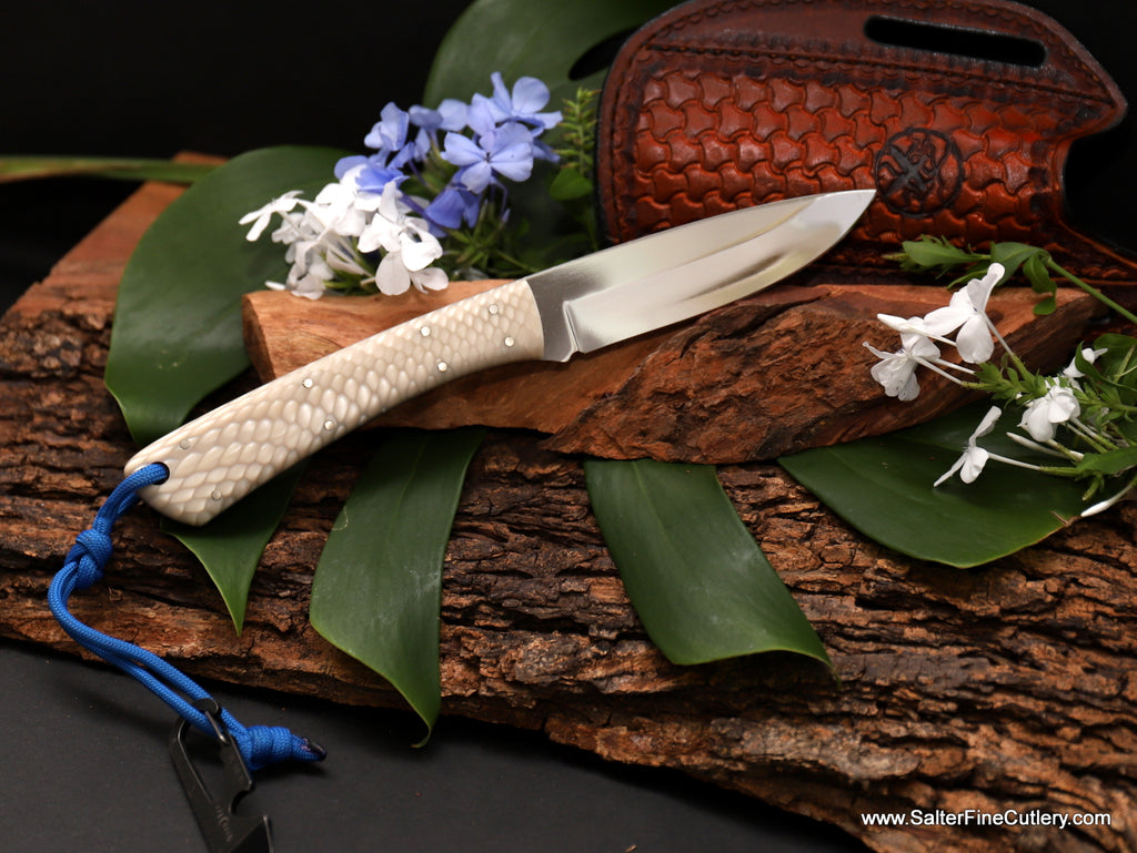 Hunting knife 4-inch snakeskin pattern handle with blue accents and handmade leather belt sheath from SalterFineCutlery of Hawaii