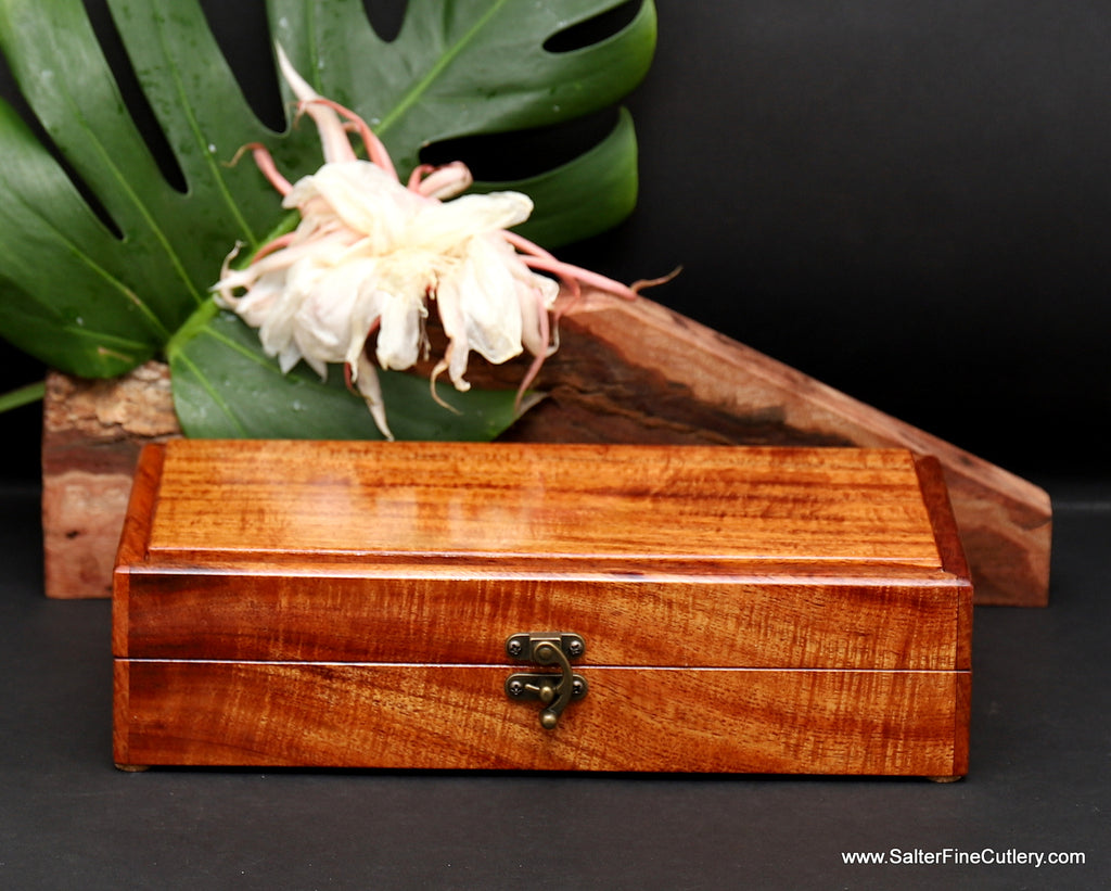 Hawaiian curly koa wood keepsake box to hold 6-piece steak knife set from SalterFineCutlery fine woodworking 