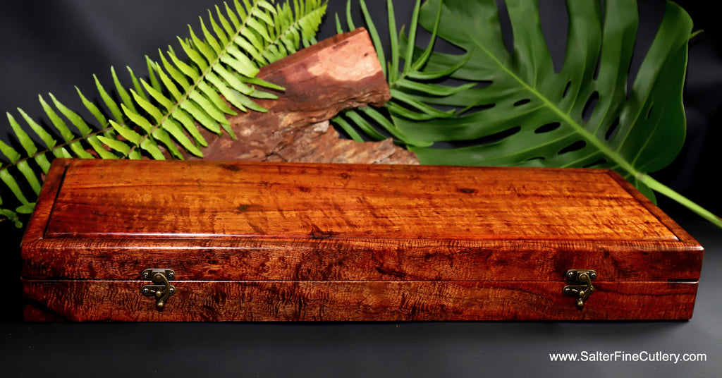Presentation box to hold a 16-piece steak knife set handcrafted by SalterFineCutlery Hawaii