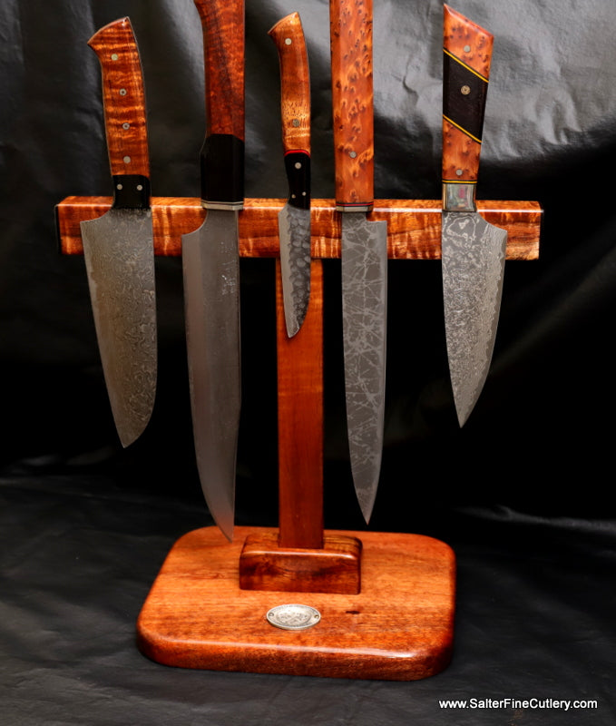 Double-sided T-stand to hold up to 9 knives by SalterFineCutlery